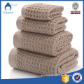 Microfiber bulk wholesale fleece blanket throw/fluffy blanket